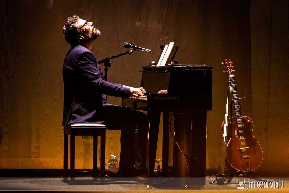 Brunori SAS - Politeama Greco - Lecce 2018